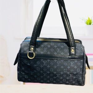Louis Vuitton Dark Blue Denim and Leather Josephine Bag w Dust bag Vintage EUC🔥